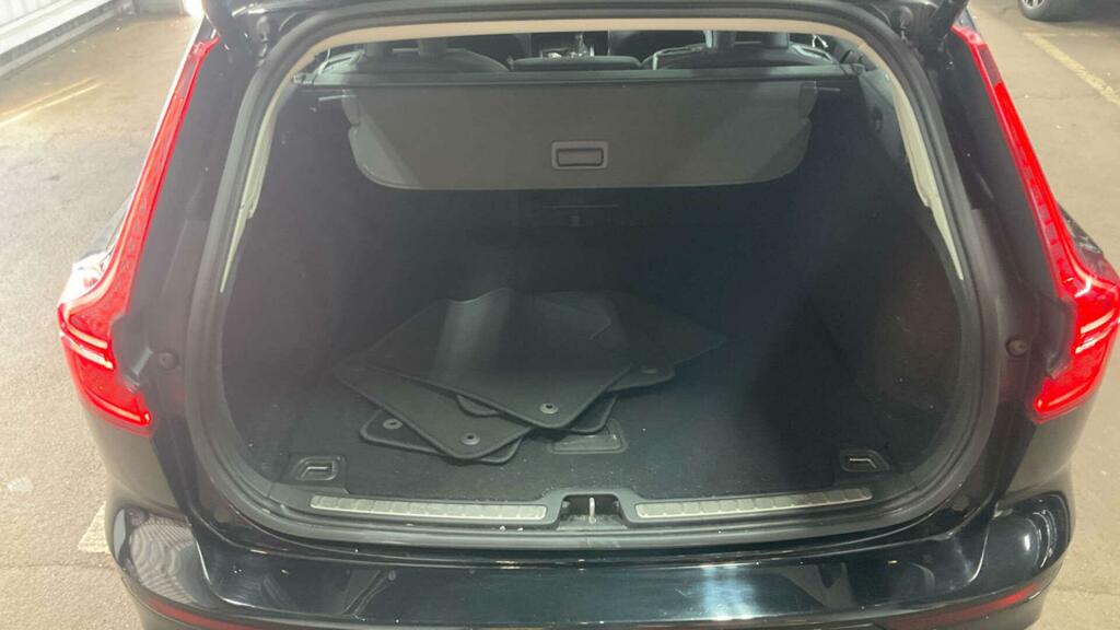 Volvo V60 D3 R-design Nav Black #8