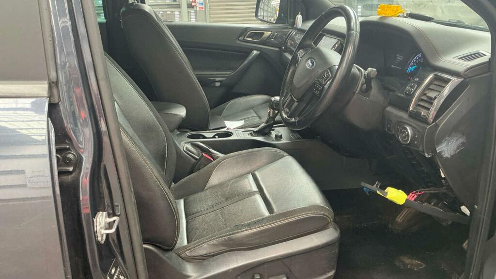 Ford Ranger Wildtrak Ecoblue White #8