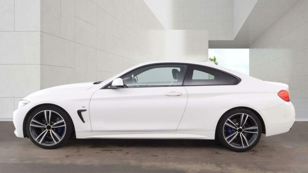 BMW 4 Series M Sport White #5