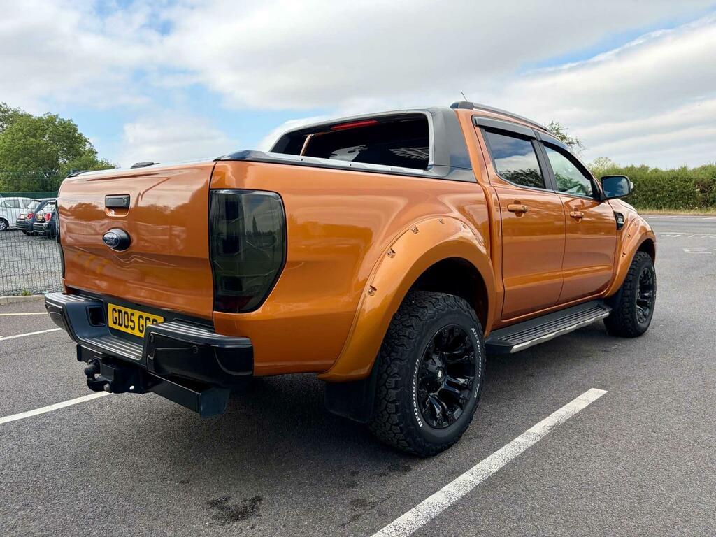 Ford Ranger Black #8