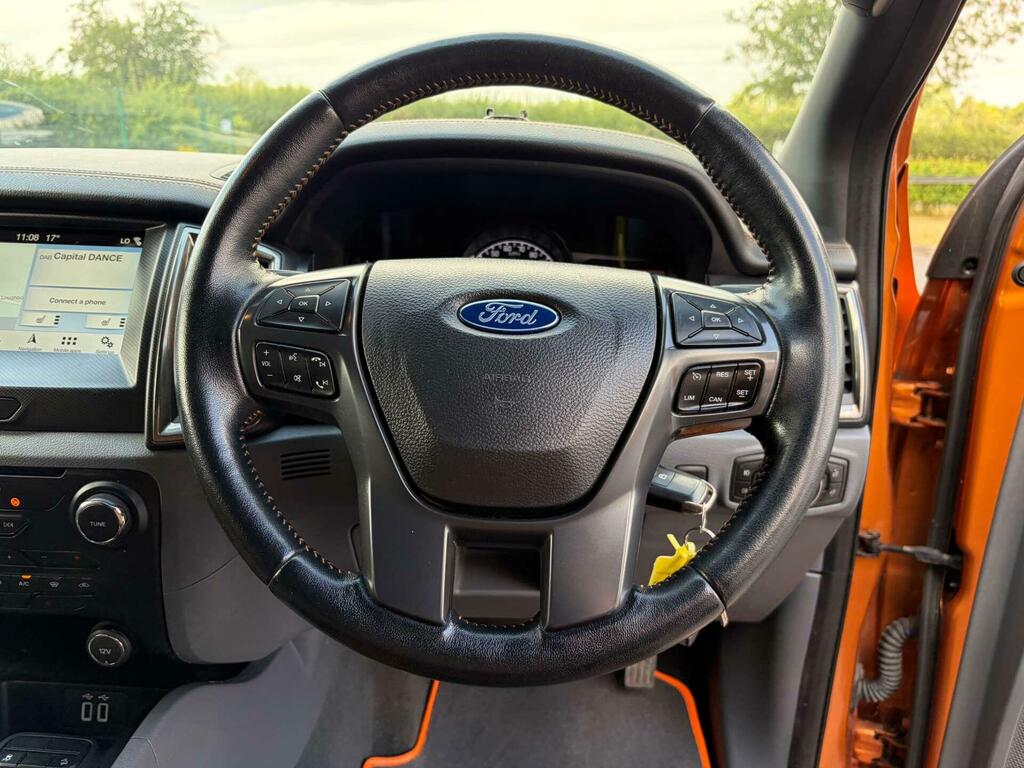 Ford Ranger Black #32