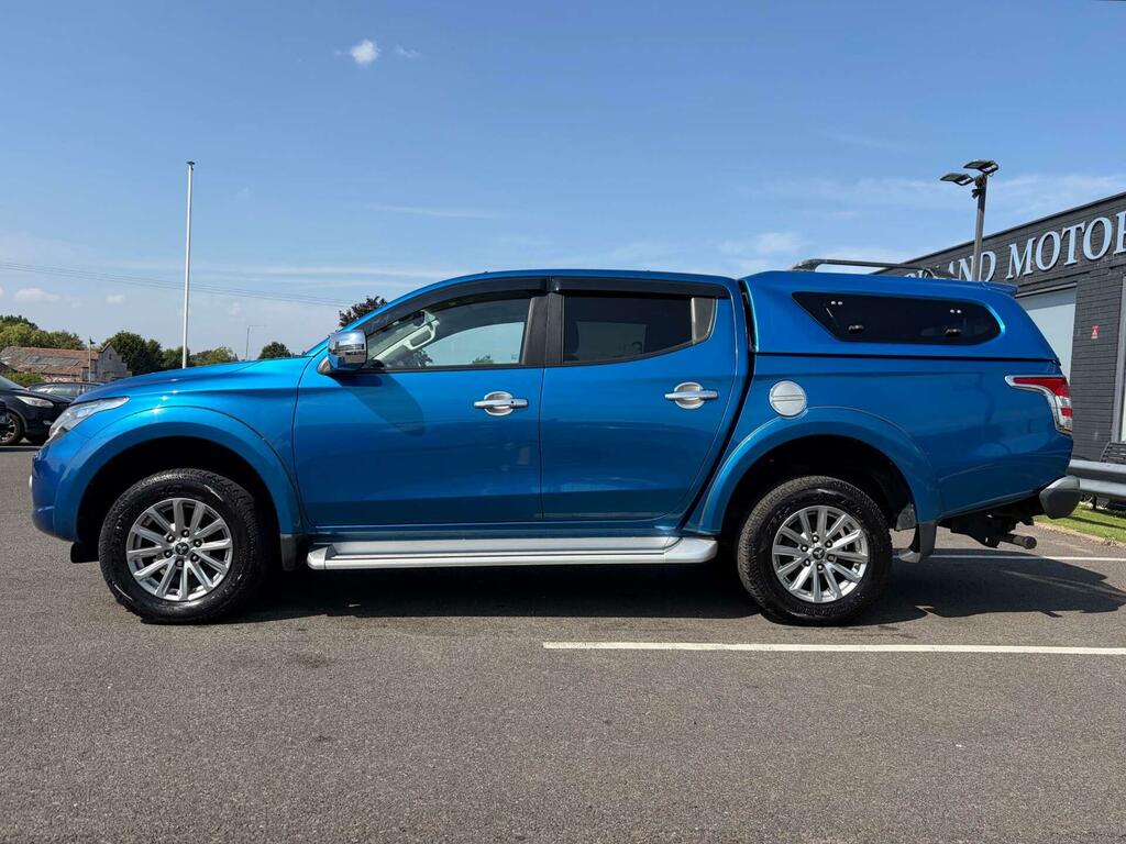 Mitsubishi L200 Dc Barbarian Blue #5