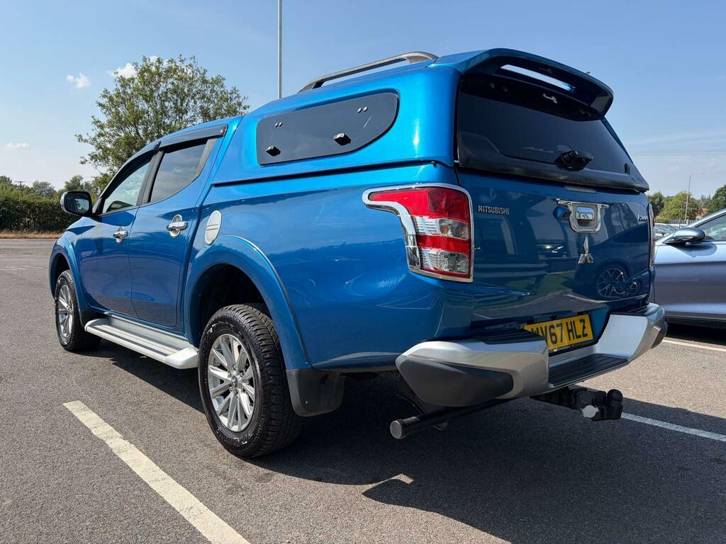 Mitsubishi L200 Dc Barbarian Blue #6