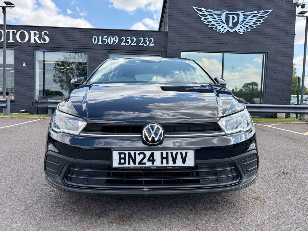 Volkswagen Polo Life Black #3