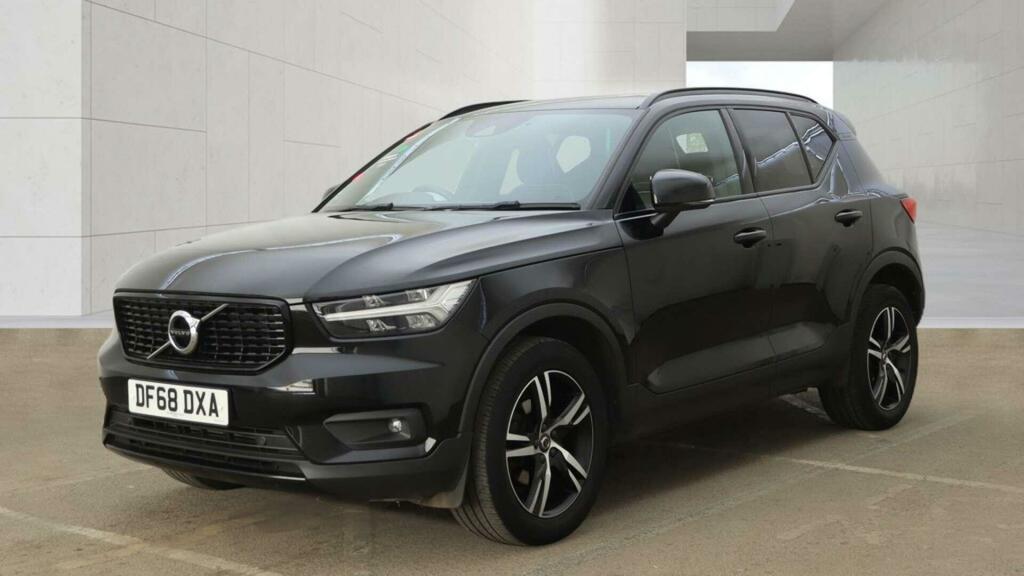 Volvo XC40 R-design Black