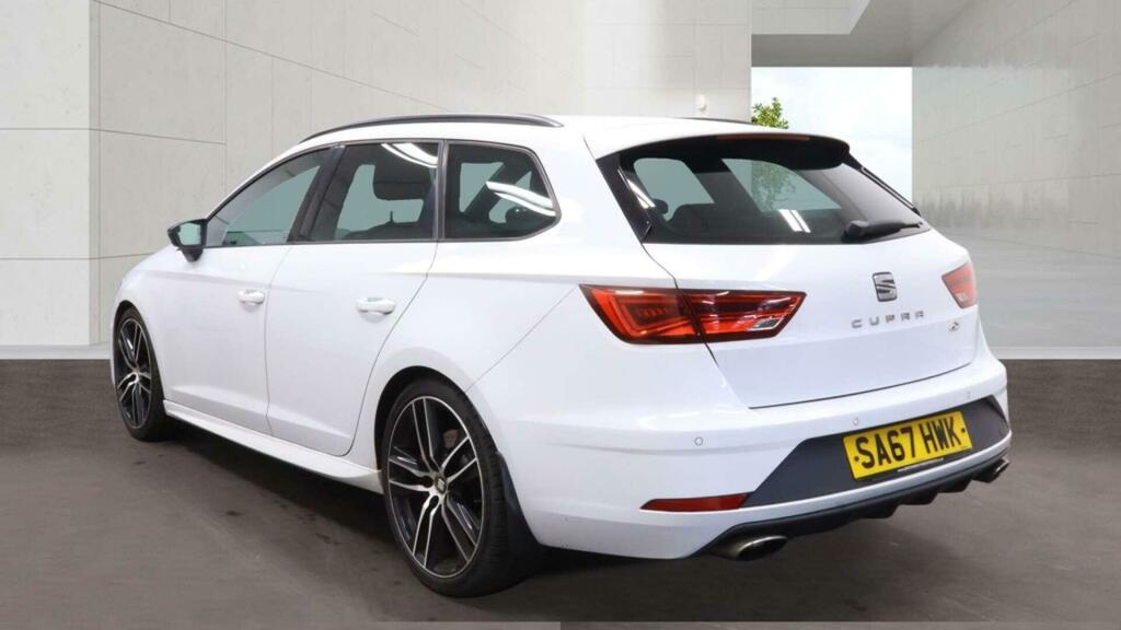 Seat Leon Cupra 300 White #2