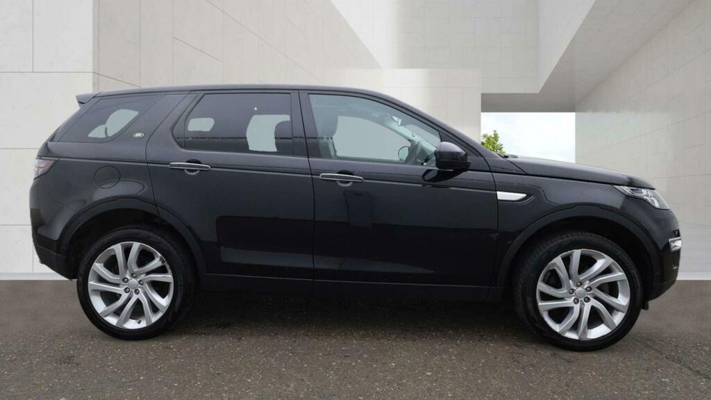 Land Rover Discovery Sport Hse Luxury Black #4