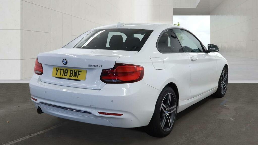 BMW 2 Series Sport White #4
