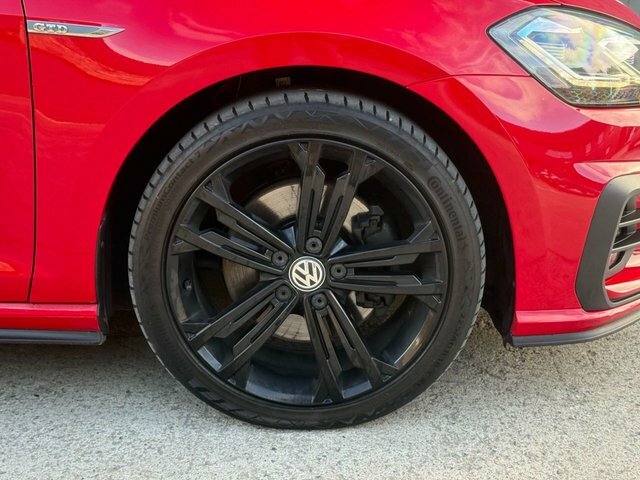 Volkswagen Golf 2.0 Tdi Dsg Hatchback AP19JNU Red #4