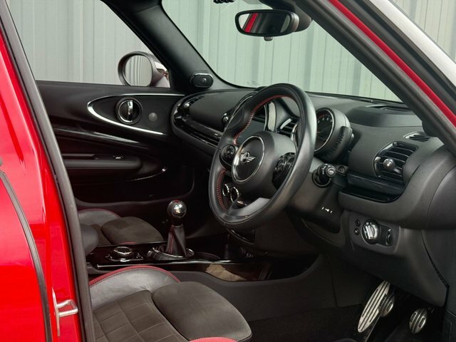 Mini Clubman Cooper Works All4 Red #4