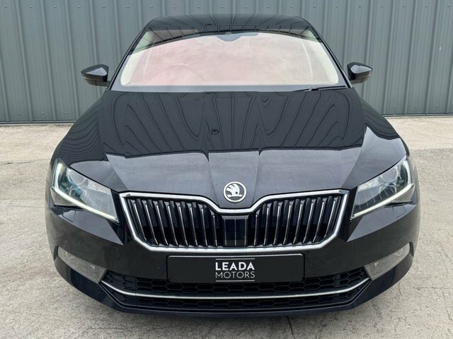 Skoda Superb Tsi Laurin Klement Black #3