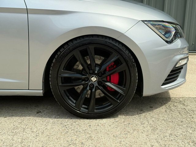 Seat Leon Tsi Cupra 300 Hatchback Silver #4