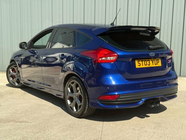 Ford Focus 2.0T Ecoboost Hatchback ST03YUP Blue #3