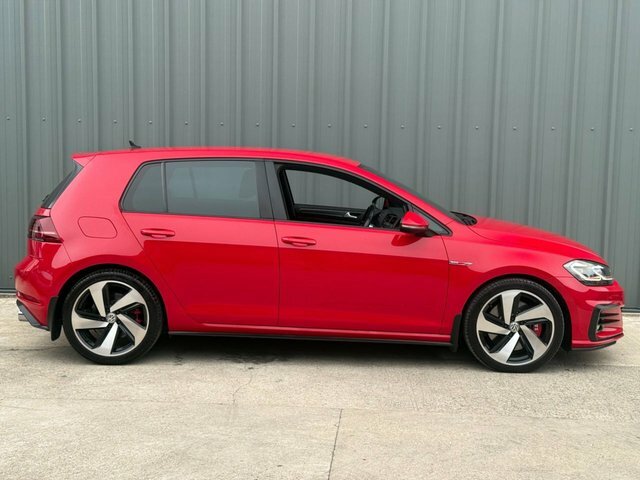 Volkswagen Golf Performance 2.0 Tsi Dsg Red