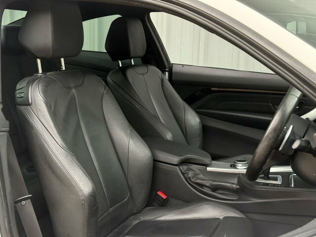 BMW 4 Series Gran Coupe M Sport 3.0 Coupe White #6