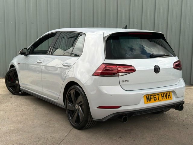 Volkswagen Golf 2.0 Tsi Mk7.5 White #3
