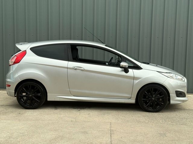 Ford Fiesta S 1.0T Ecoboost Hatchback Silver #2