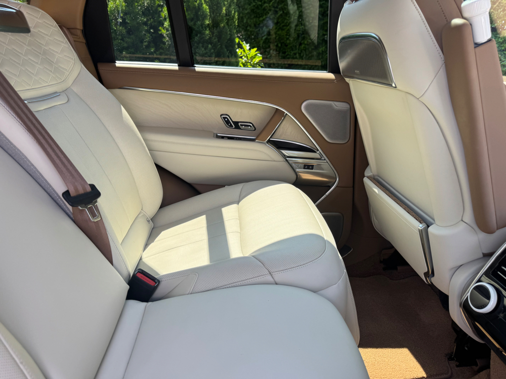Land Rover Range Rover 3.0 P550e 38.2Kwh Sv Suv Plug-in Hybrid  #23
