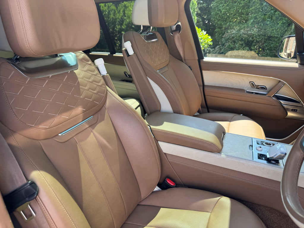Land Rover Range Rover 3.0 P550e 38.2Kwh Sv Suv Plug-in Hybrid  #36