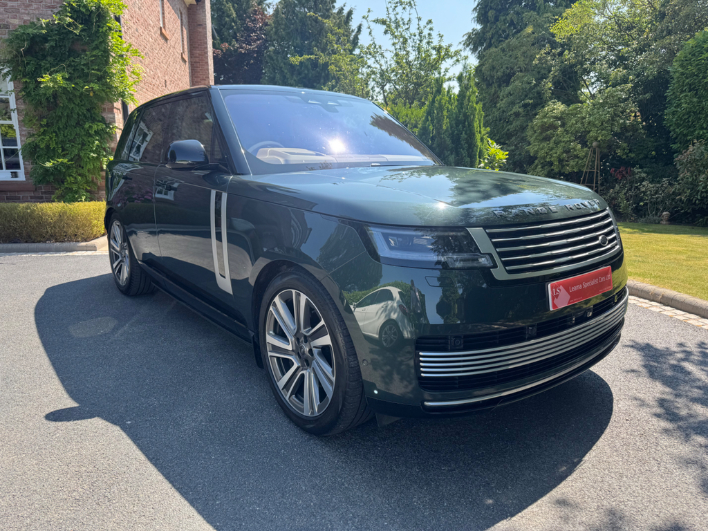 Land Rover Range Rover Estate Green