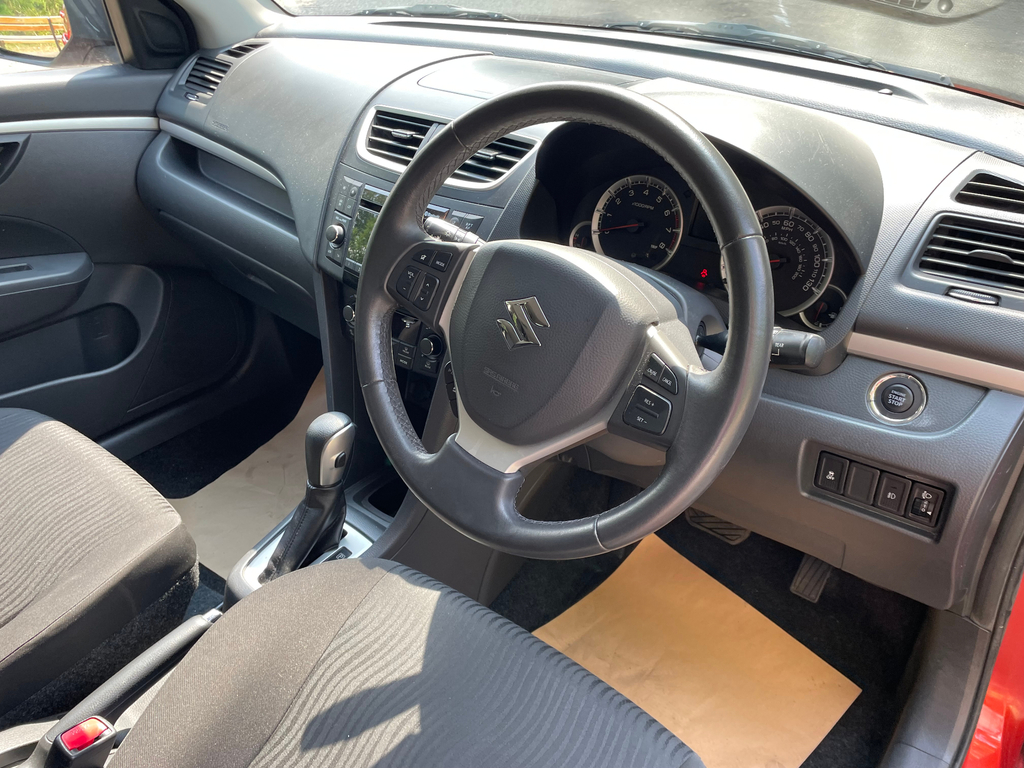 Suzuki Swift Swift Sport White #21