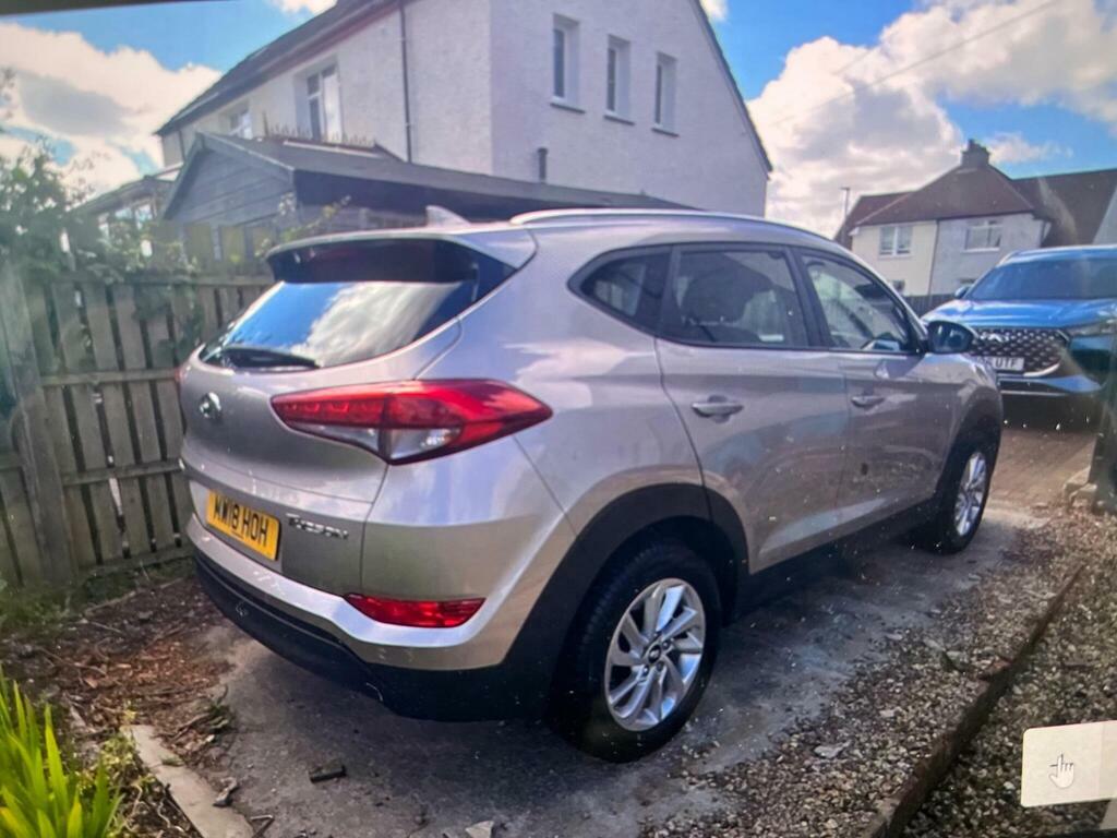 Hyundai Tucson 1.6 Gdi Blue Drive Se Euro 6 S S White #4