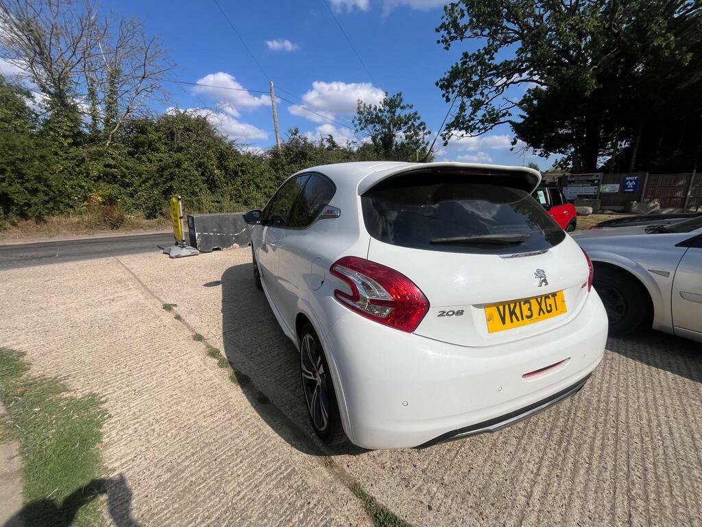 Peugeot 208 Hatchback Access Plus 201362 White #8
