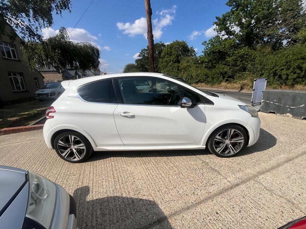 Peugeot 208 1.6 Thp Gti Euro 5 White #4