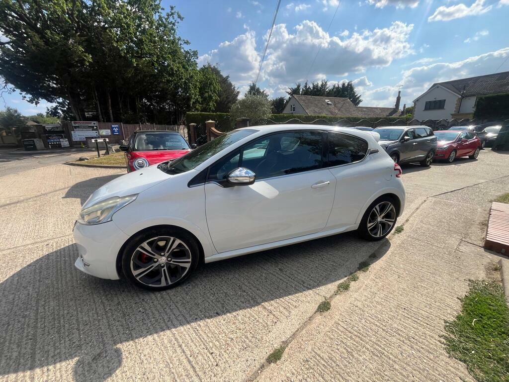 Peugeot 208 Hatchback Access Plus 201362 White #10