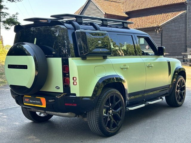 Land Rover Defender 110 D250 Mhev X-dynamic Se MT72KGZ Black #4