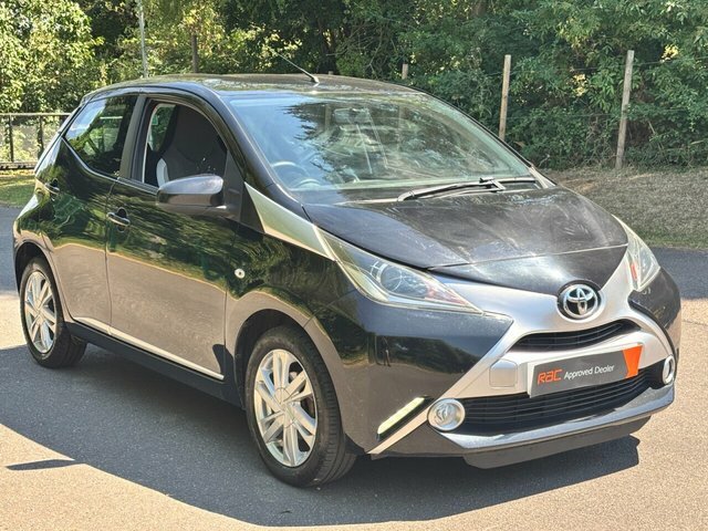 Toyota Aygo Vvt-i X-clusiv Hatchback Black #5