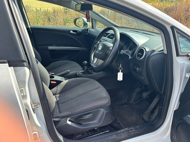 Seat Leon 2.0 Tsi Fr Dsg Black #9