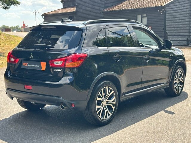 Mitsubishi ASX Di-d 4 Suv Black #4
