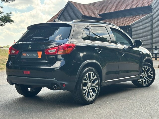Mitsubishi ASX Di-d 4 Suv Black #2