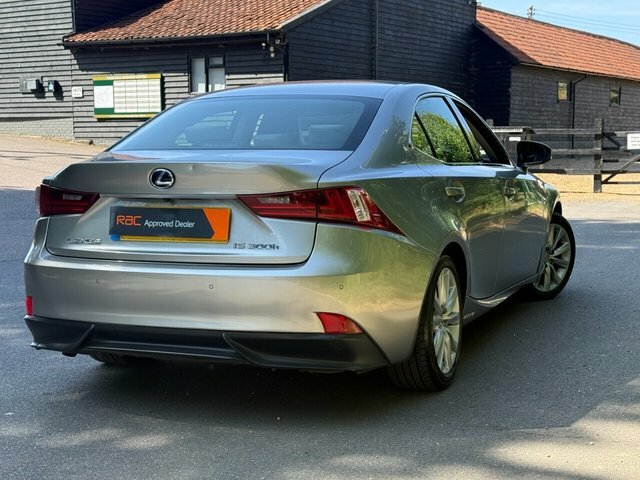 Lexus IS 300H Advance Saloon Silver #2