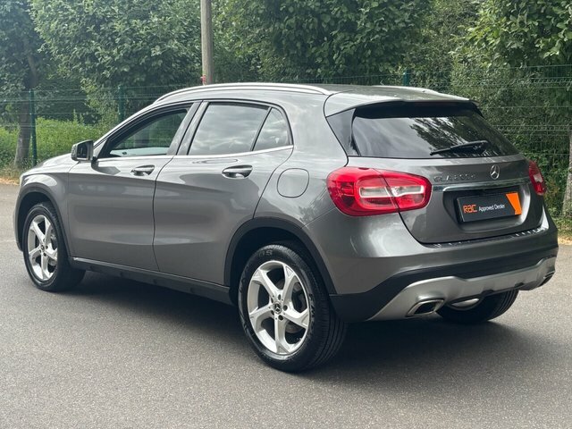 Mercedes-Benz GLA Class Gla200d Sport Suv KS18VVT Grey #6