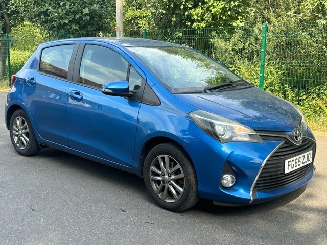 Toyota Yaris Dual Vvt-i Icon Hatchback Blue #3
