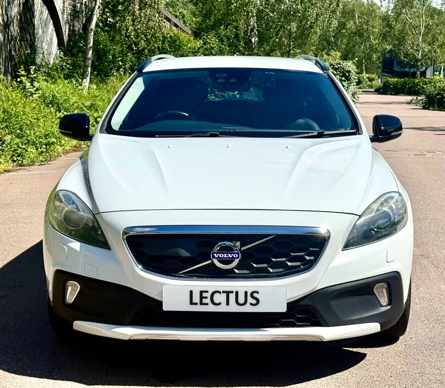 Volvo V40 Cross Country 2.0 T5 Lux Nav Awd Euro 6 Ss White #3
