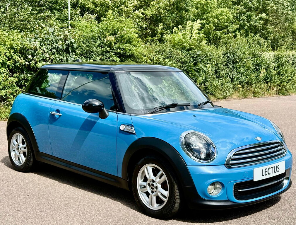 Mini Hatch 1.6 Cooper Euro 6 Blue