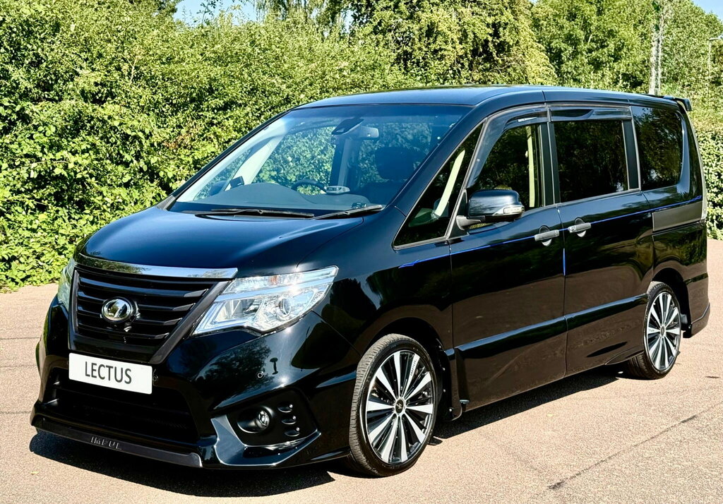Nissan Serena 2.0 Highway Star 7 Seat Black #3