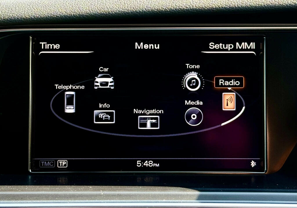 Audi A4 Avant 2L Se Technik Grey #36