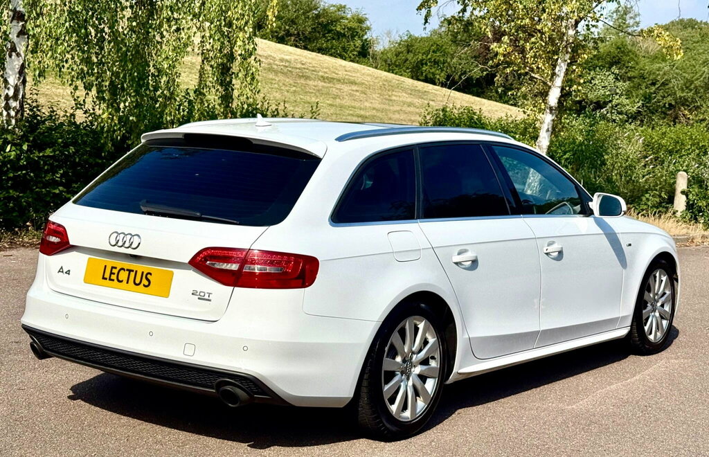 Audi A4 Avant 2L Se Technik Grey #9