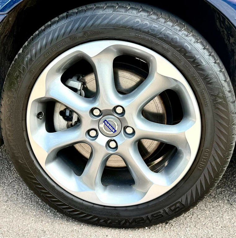 Volvo V70 Blue #15