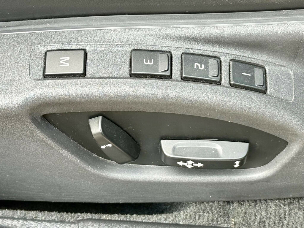 Volvo V70 Blue #41
