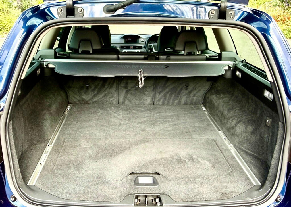 Volvo V70 Blue #51
