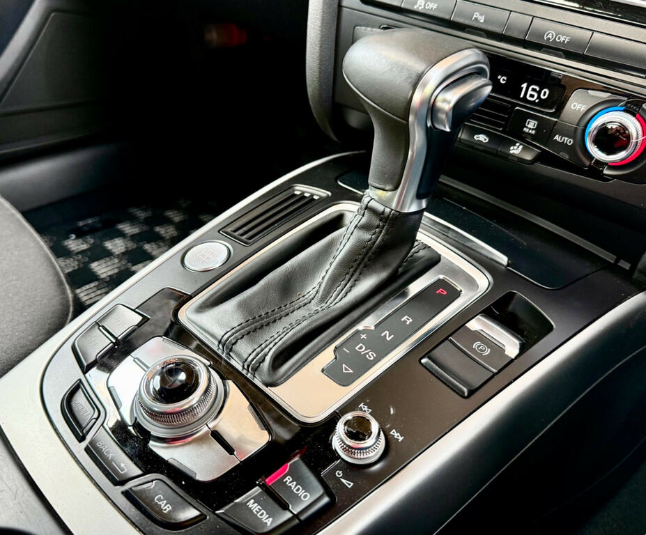 Audi A4 1.8T Fsi 170 S Line Grey #32