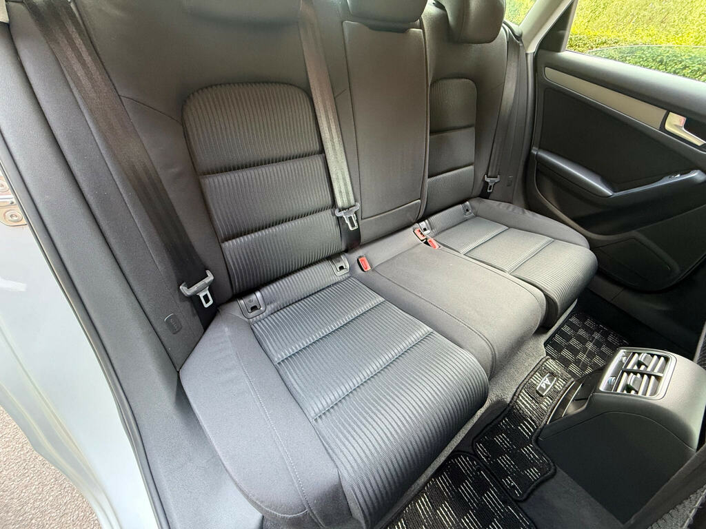 Audi A4 1.8T Fsi 170 S Line Grey #25