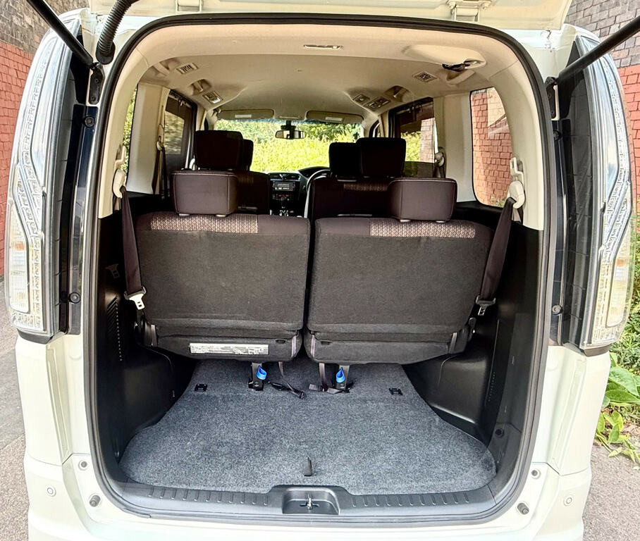 Nissan Serena Mpv White #50
