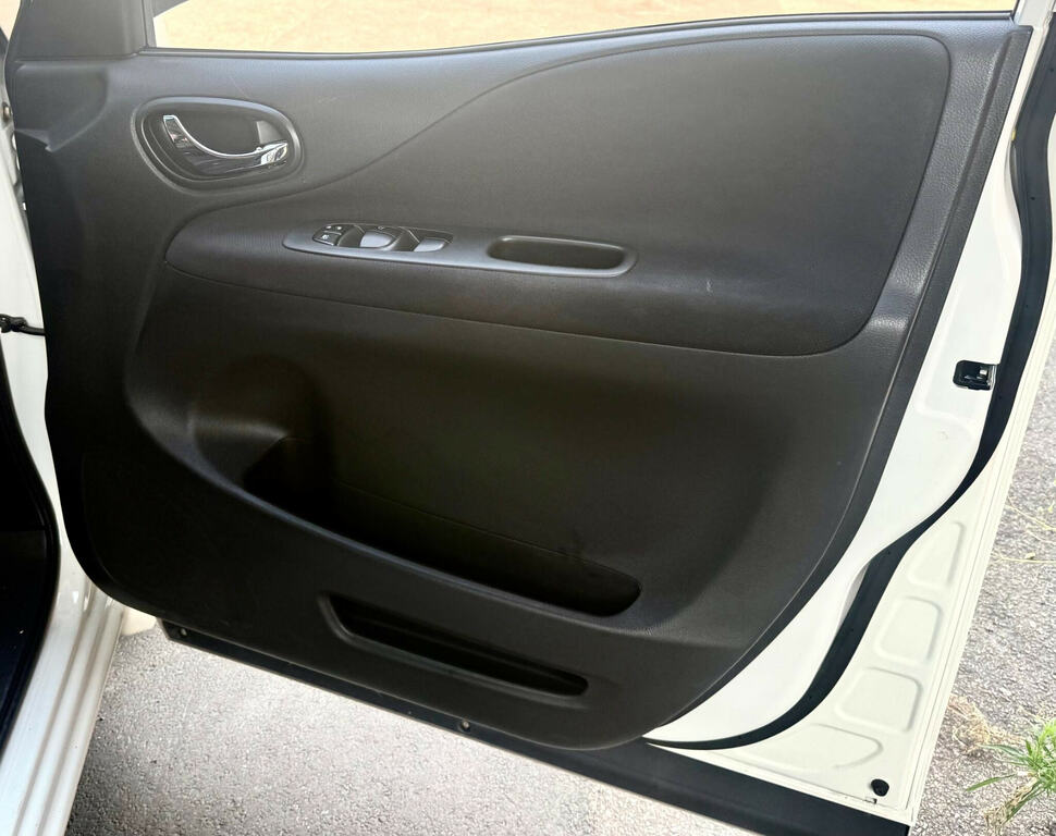 Nissan Serena Mpv White #49