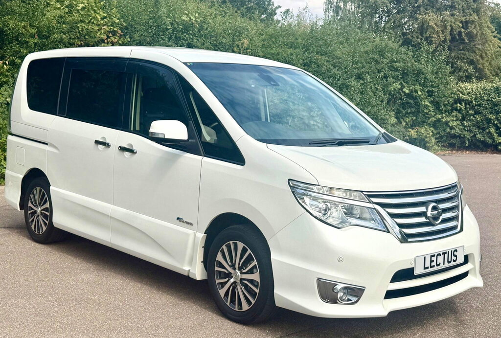 Nissan Serena 2.0 Hybrid Highway Star Advanced Safety White #2